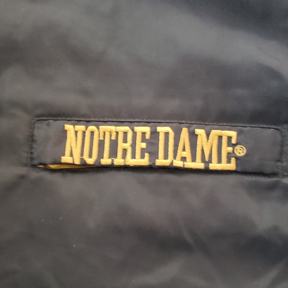 NOTRE DAME JACKET - LARGE BUT FITS LIKE XL - Picture 3 of 6